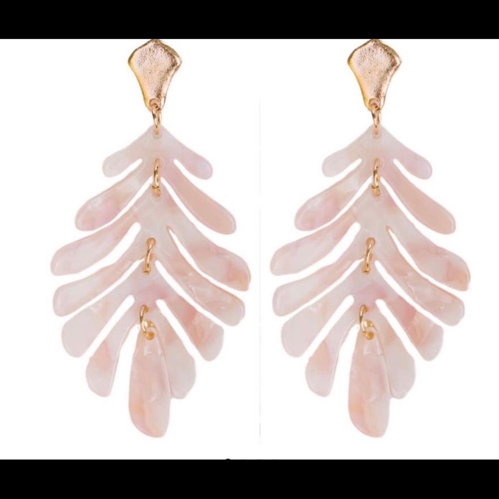 New Pink Petite Palm Drop Earring’s
